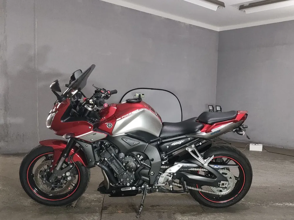 Yamaha FZ1 2013, silver / red, фото 2