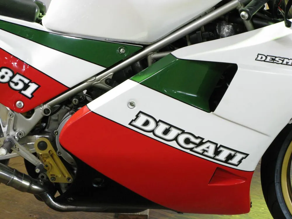 Ducati 851 Strada 1989, фото 8