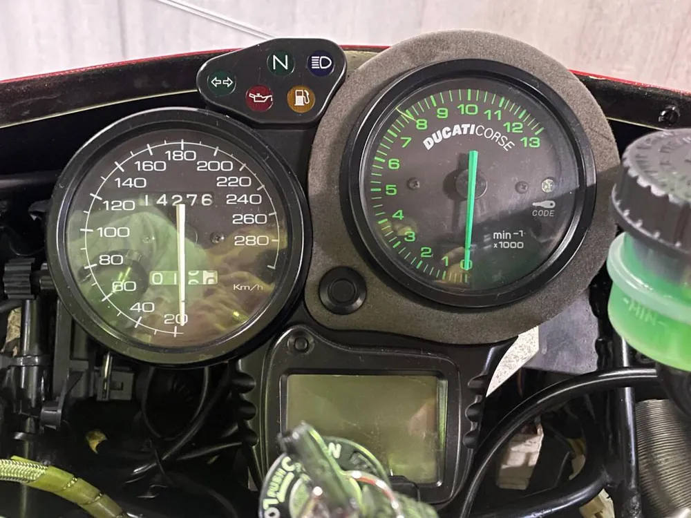 Ducati 851 Strada 1989, фото 10