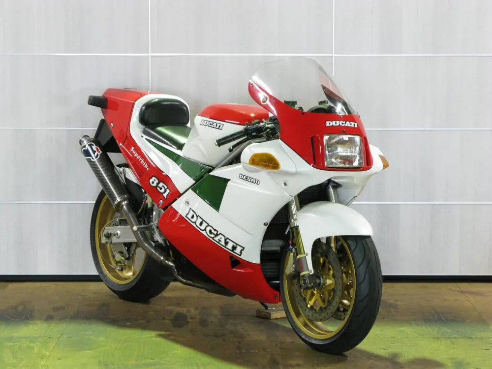 Ducati 851 Strada 1989, фото 3