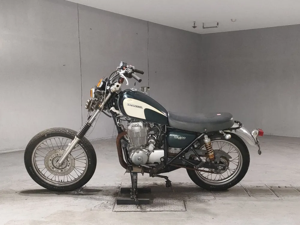 Honda CB400SS, белый, зелёный, фото 2
