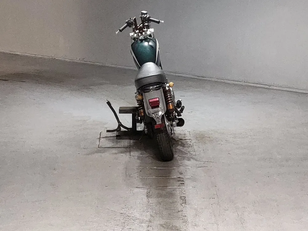 Honda CB400SS, белый, зелёный, фото 4