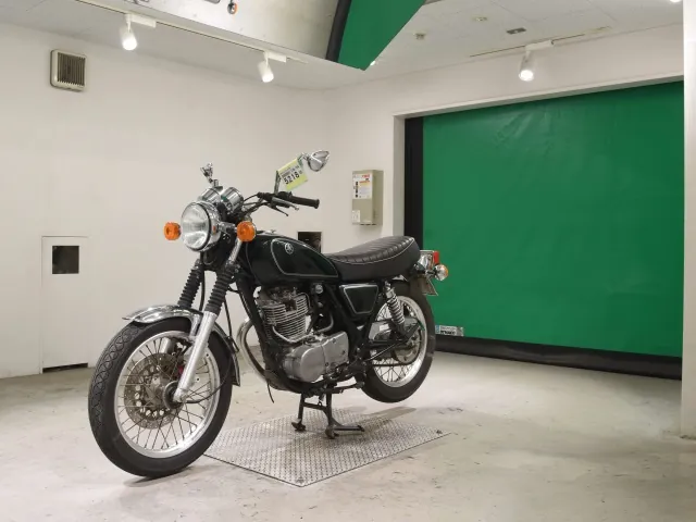 Yamaha SR400 2004, зелёный, фото 4