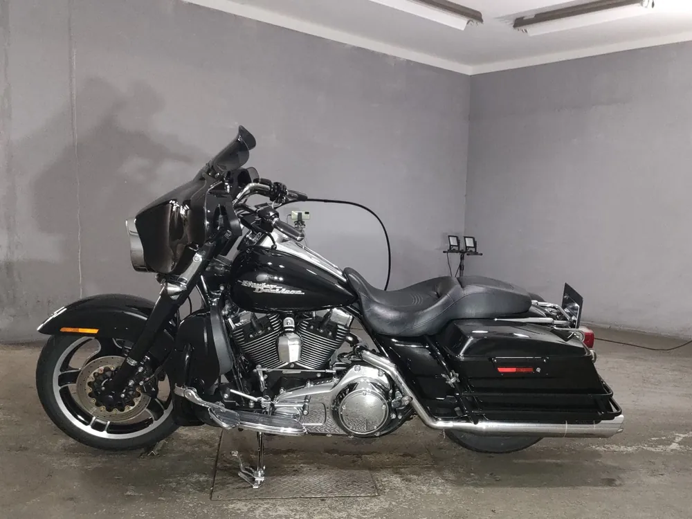 Harley-Davidson Street Glide FLHX1580 2008, чёрный, фото 2