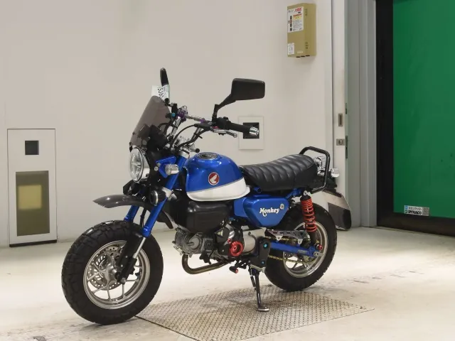 Honda Monkey 125, белый, синий, фото 4