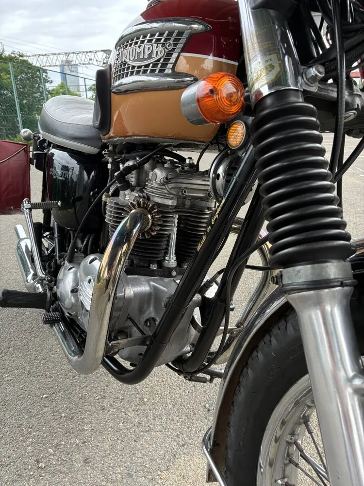 Triumph T140 Bonneville 1979, фото 9