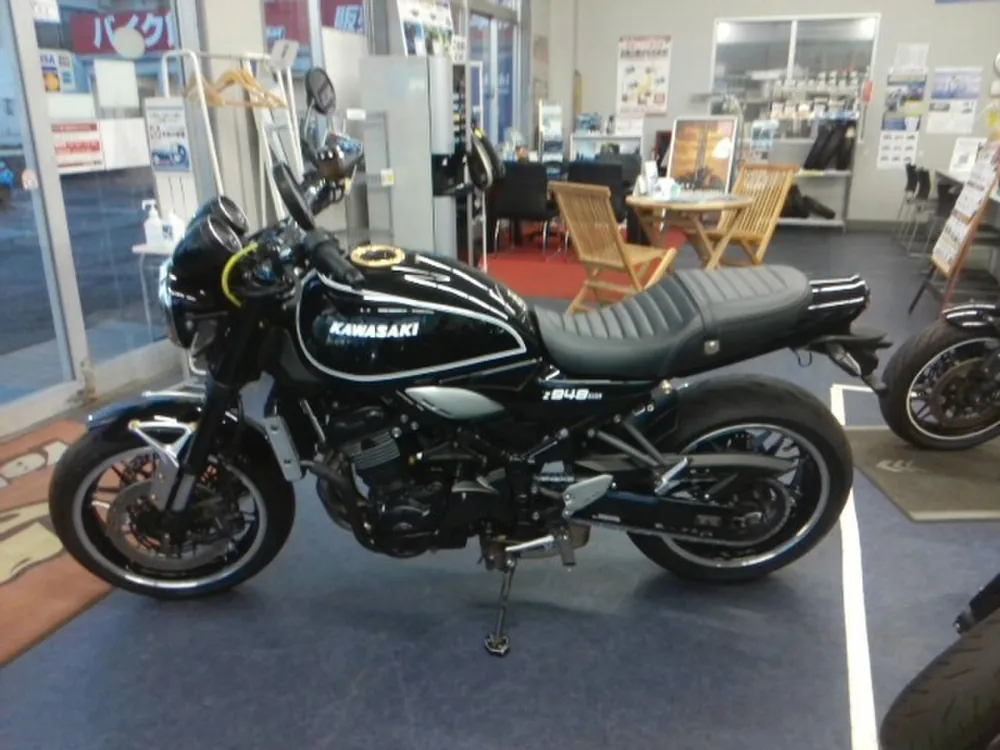 Kawasaki Z900RS 2019, чёрный, фото 10