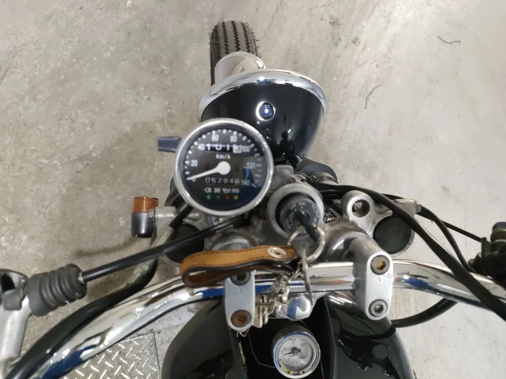 Yamaha SR400 2002, чёрный, фото 5