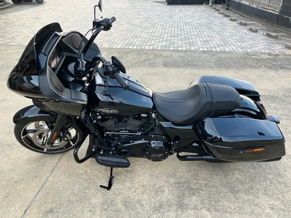 Harley-Davidson FLTRX 2026, чёрный, фото 11