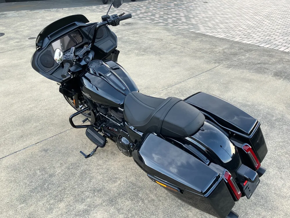 Harley-Davidson FLTRX 2026, чёрный, фото 12