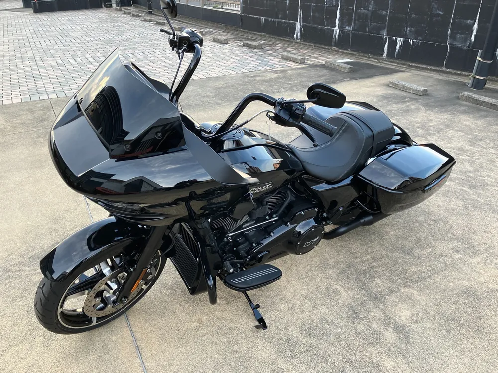 Harley-Davidson FLTRX 2026, чёрный, фото 10