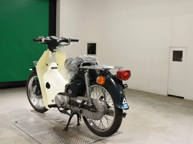 Honda Super Cub, зелёный, фото 6