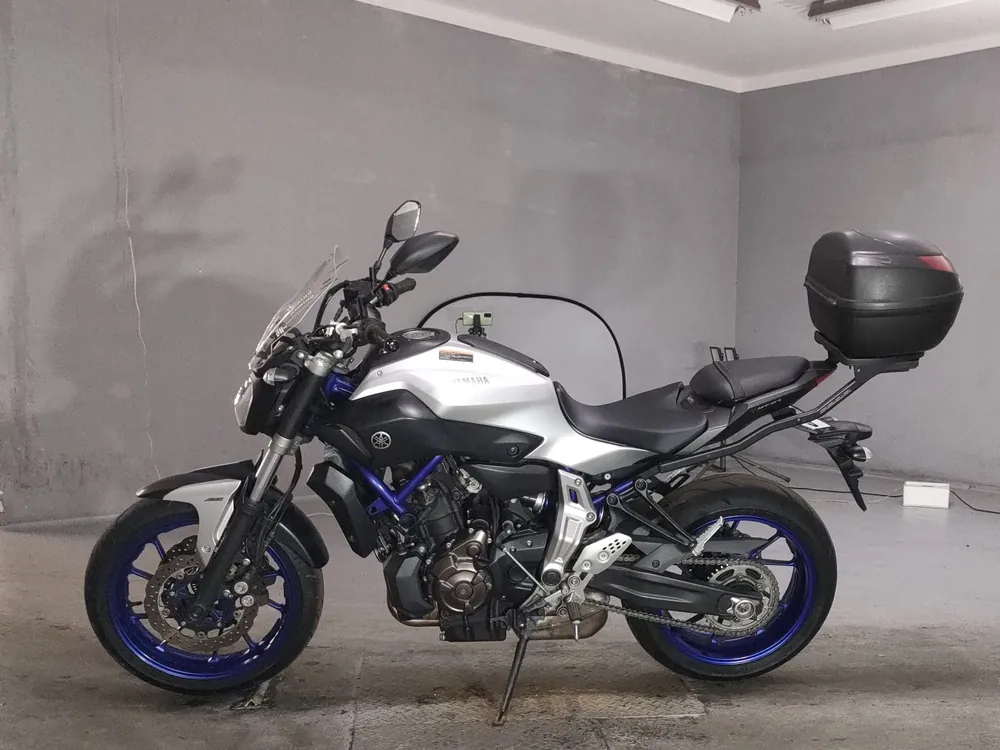 Yamaha MT-07 2015, серый, фото 2