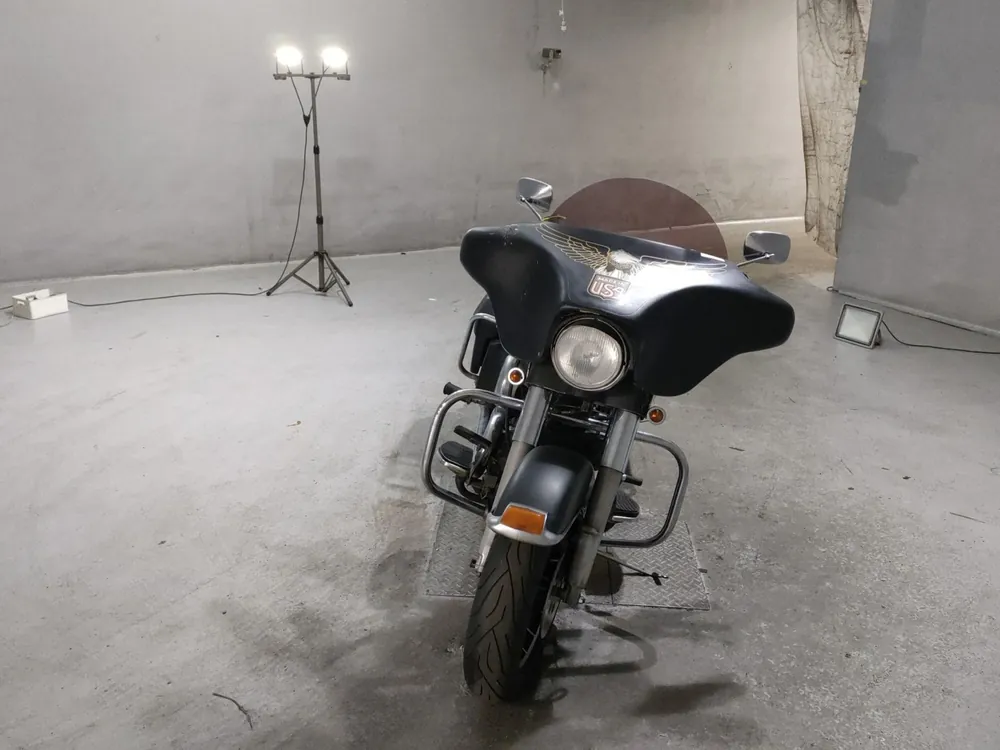 Harley-Davidson FLT1340 1981, чёрный, фото 3