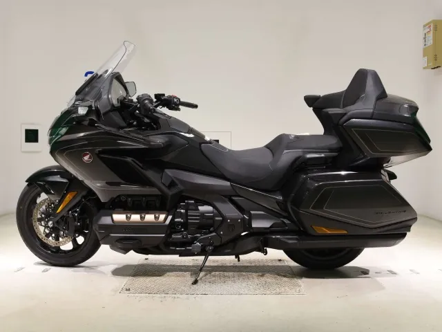 Honda GL1800 2026, gunmetal, фото 2