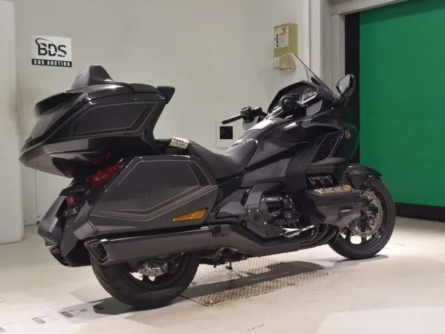Honda GL1800 2026, gunmetal, фото 5