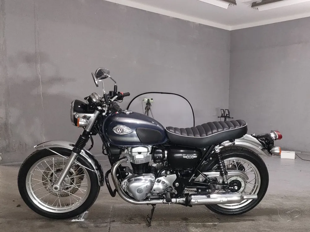 Kawasaki W800-2 2023, синий, фото 2