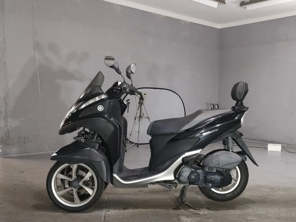 Yamaha Tricity 125, чёрный, фото 2