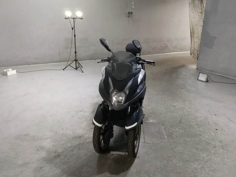 Yamaha Tricity 125, чёрный, фото 3
