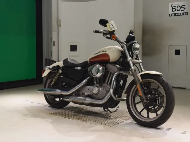 Harley-Davidson XL883L 2011, white | light brown, фото 3