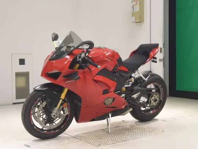 Ducati Paniga-Rev4S 2018, красный, фото 4