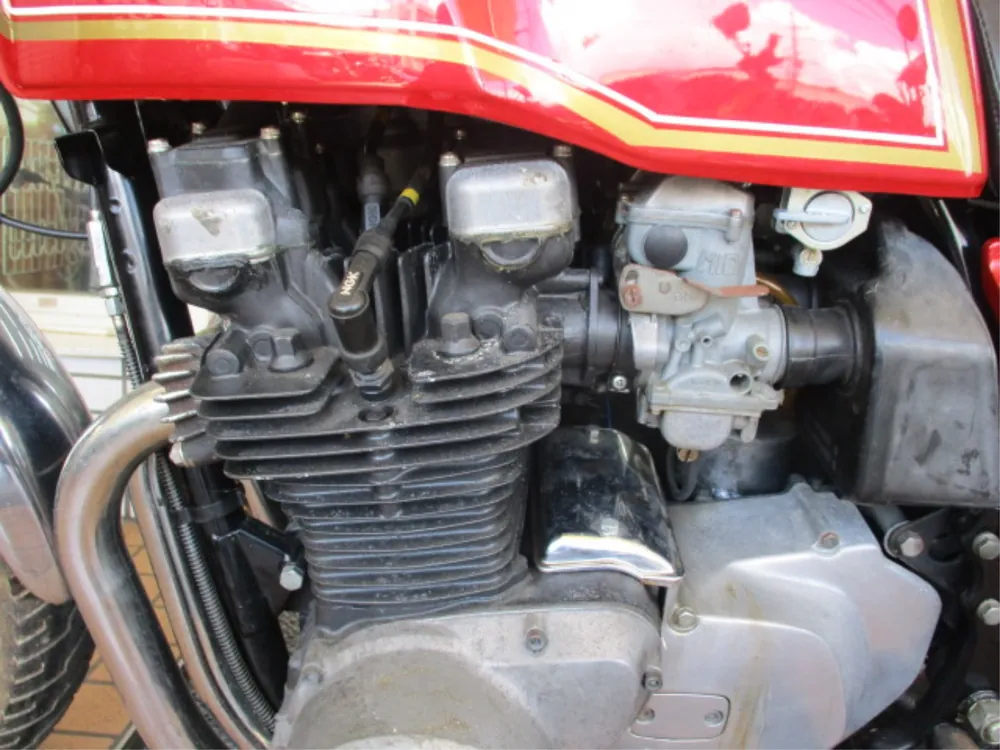 Kawasaki Z1000A 2023, red / gold, фото 17