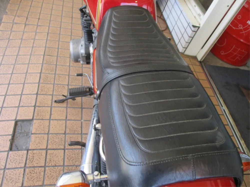 Kawasaki Z1000A 2023, red / gold, фото 9