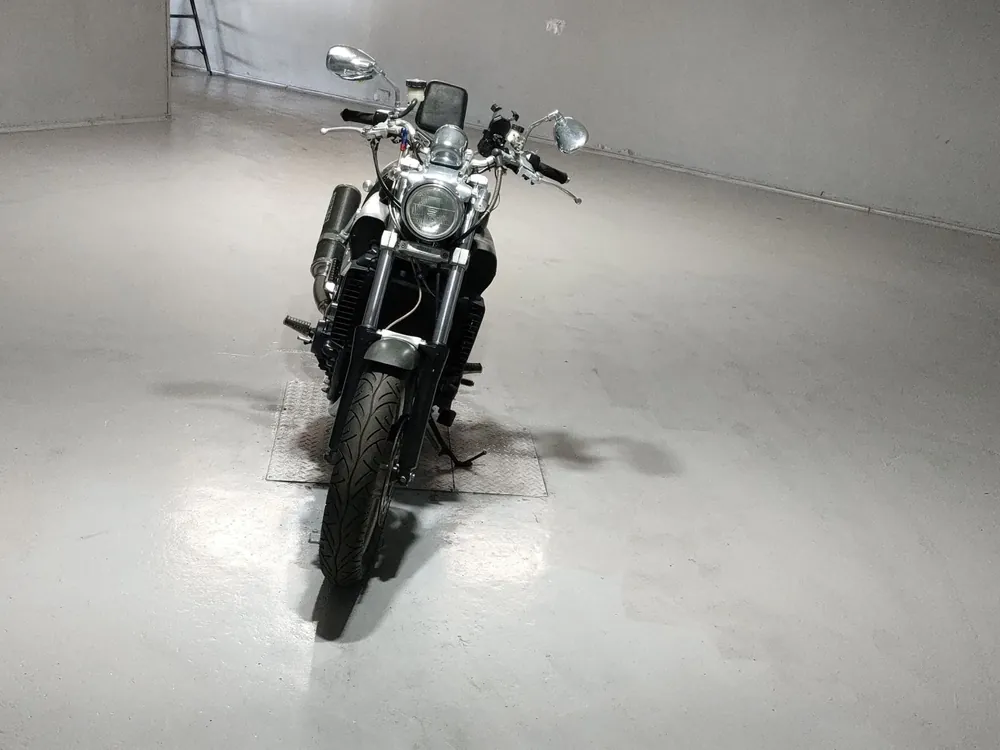 Yamaha V-MAX 1999, чёрный, фото 3