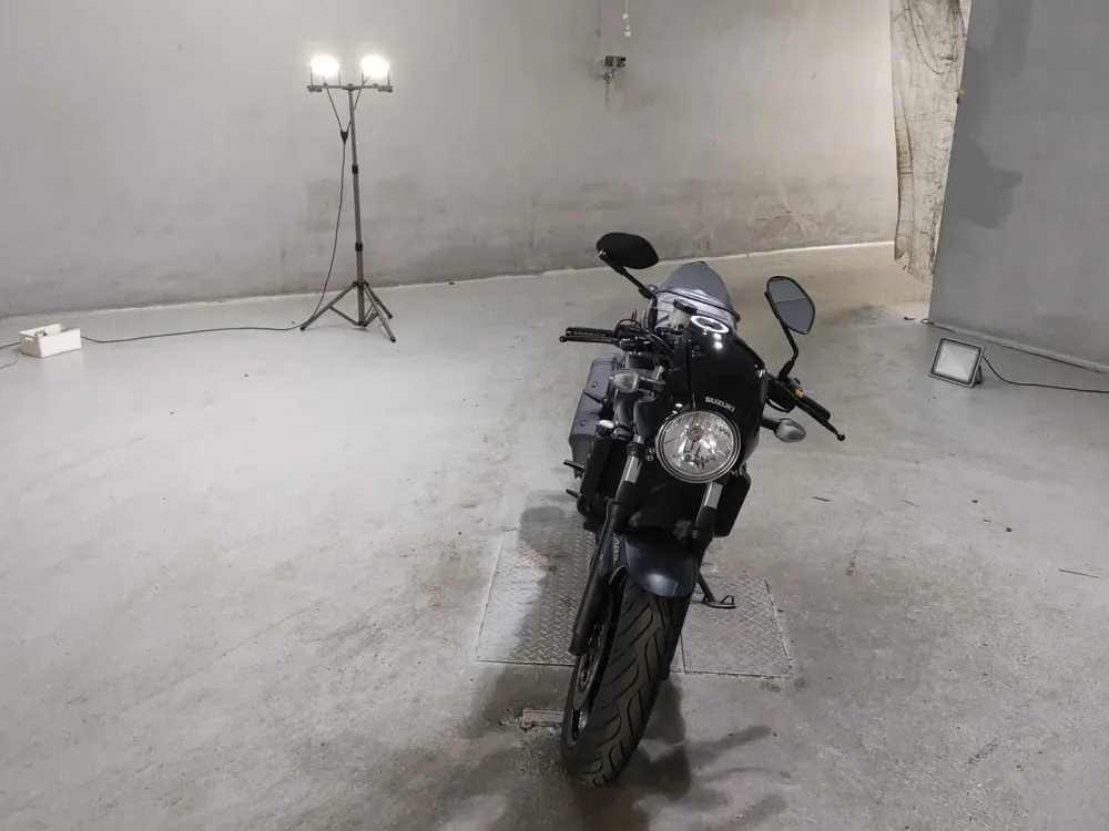 Suzuki SV650 2023, серый, фото 3