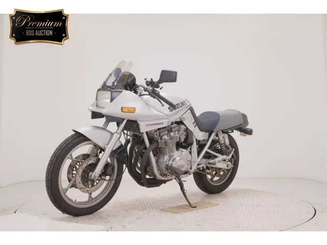 Suzuki GSX1100S Katana 1996, серебристый, фото 4