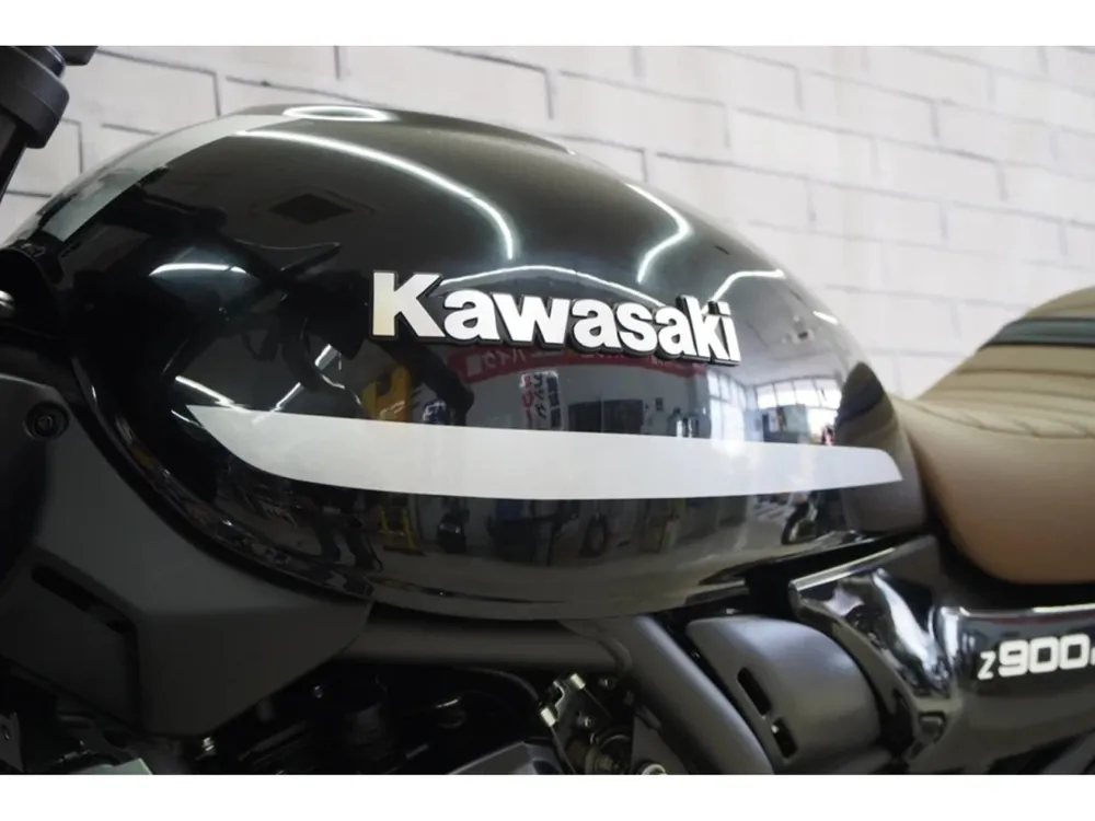 Kawasaki Z900RS 2021, чёрный, фото 4