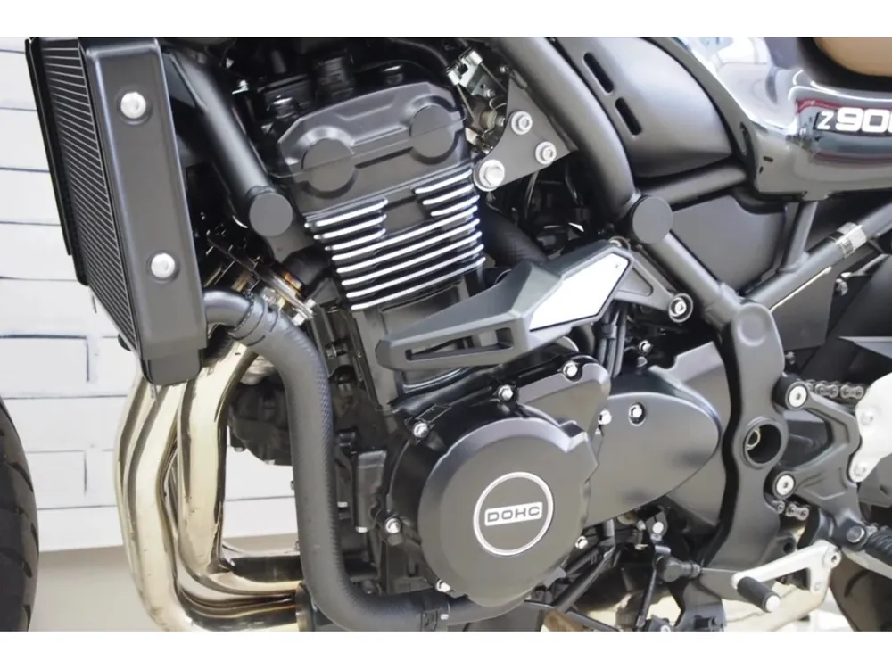 Kawasaki Z900RS 2021, чёрный, фото 6