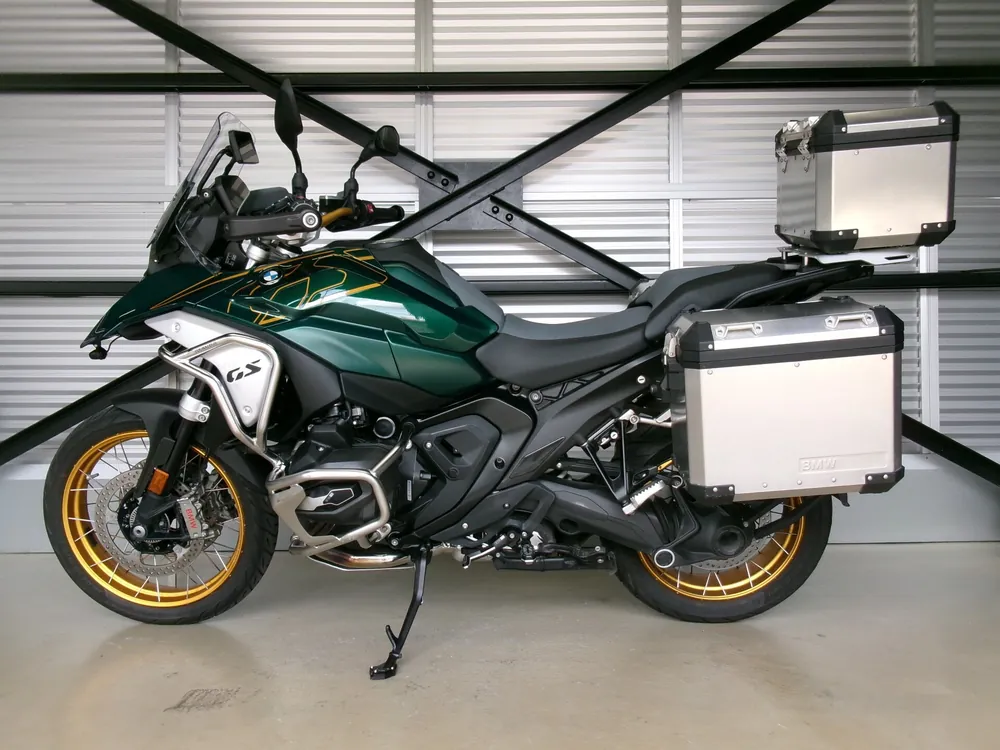 BMW R1300Gs Adv Asa 2024, зелёный, фото 2