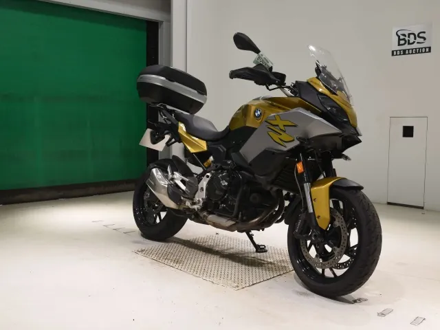 BMW F900XR 2020, золотистый, фото 3