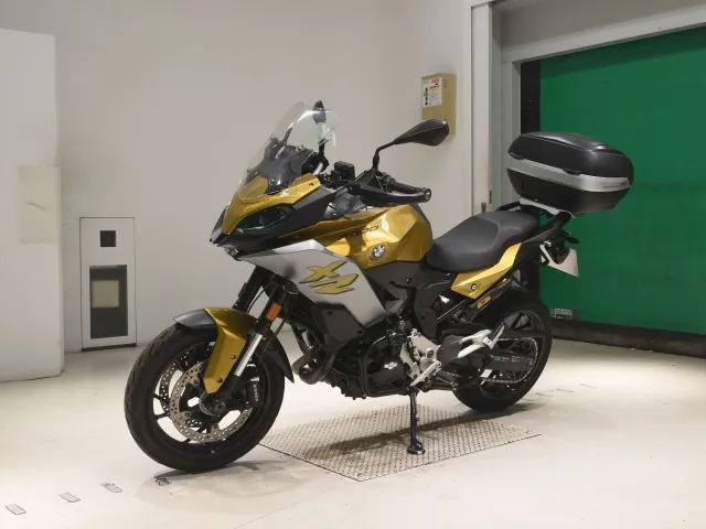 BMW F900XR 2020, золотистый, фото 4