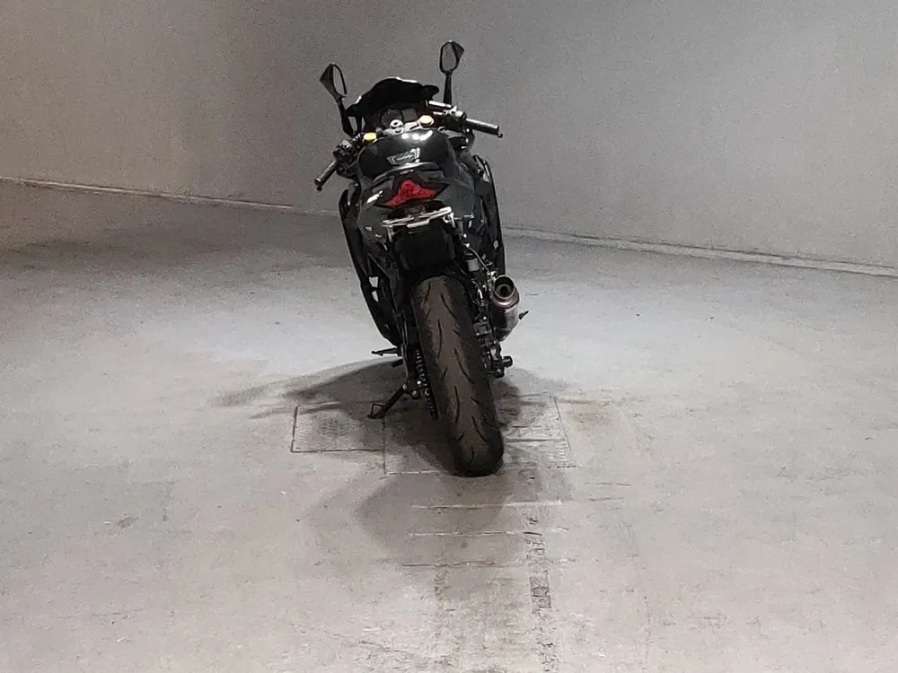 Kawasaki Ninja ZX-25R, чёрный, фото 4
