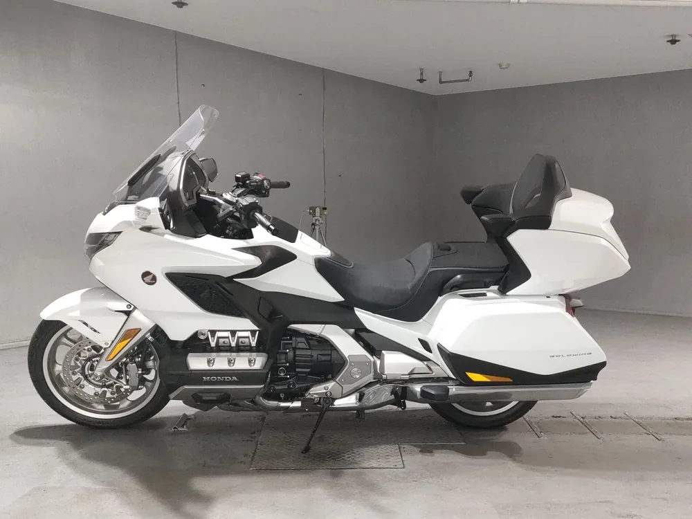 Honda GL1800 2026, белый, фото 2