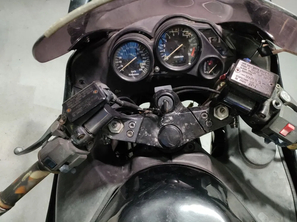 Kawasaki ZZ-R1100 1993, чёрный, фото 5