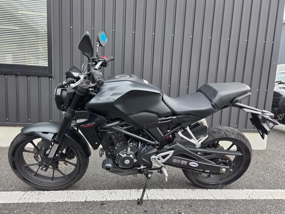 Honda CB250R MC52, maddo black, фото 2