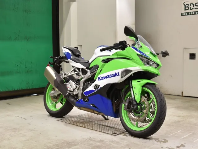 Kawasaki ZX-4R SE 2023, white | green, фото 3