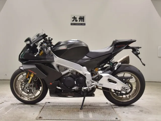 Aprilia RSV4 Factory 2019, matt black, фото 2