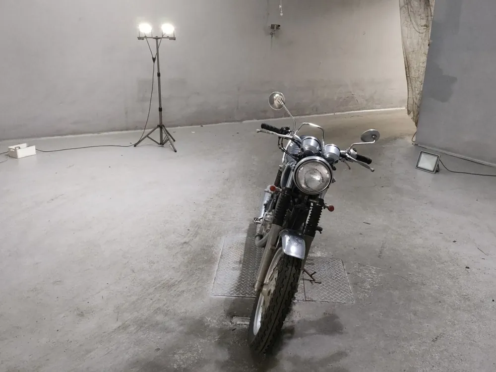 Yamaha SR500, white/green, фото 3