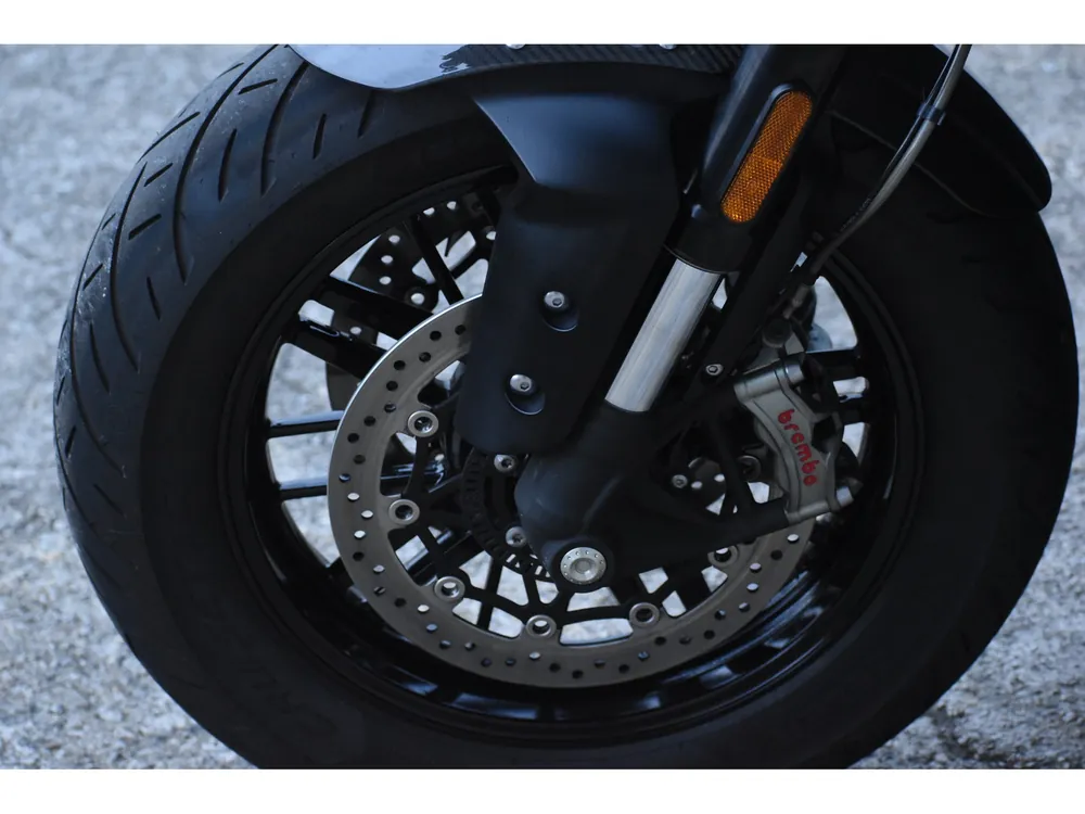 Triumph ROCKET 3R 2022, чёрный, фото 18
