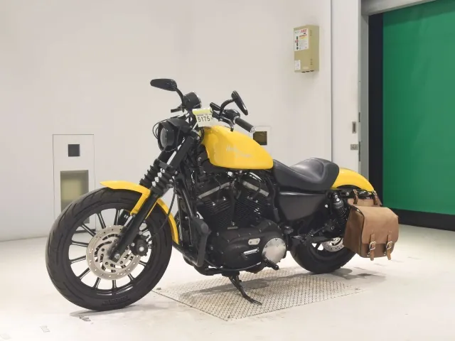 Harley-Davidson XL883N 2009, жёлтый, фото 4