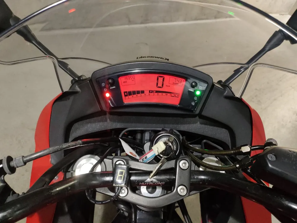 Kawasaki Ninja 400R 2012, красный, фото 5