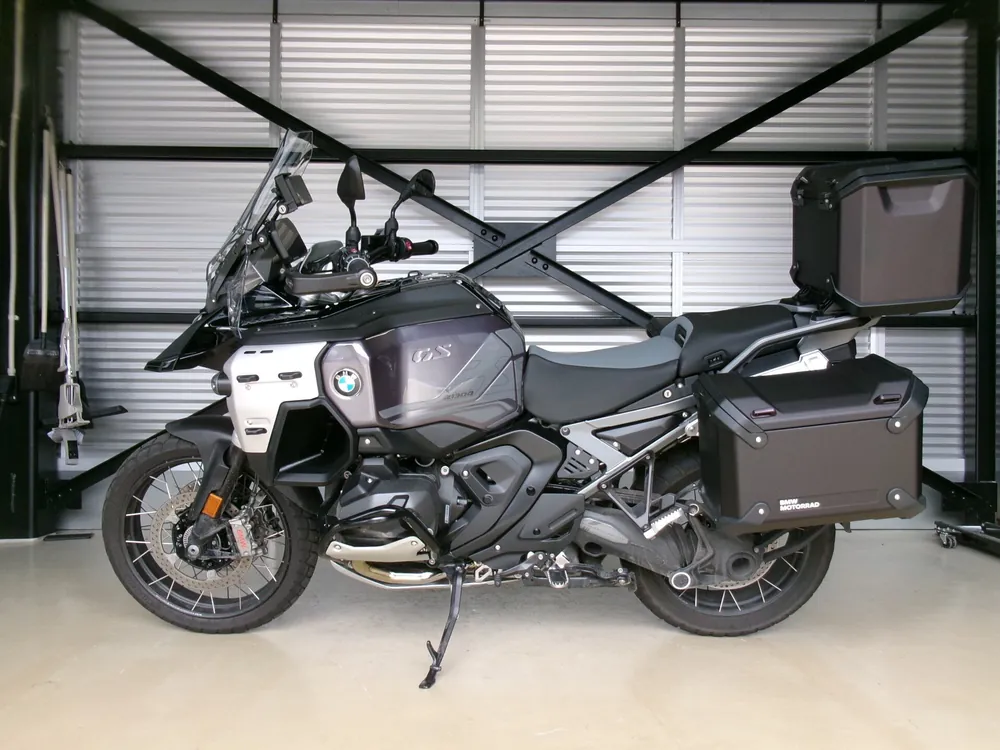 BMW R1300Gs Adv Asa 2025, gray / black, фото 2