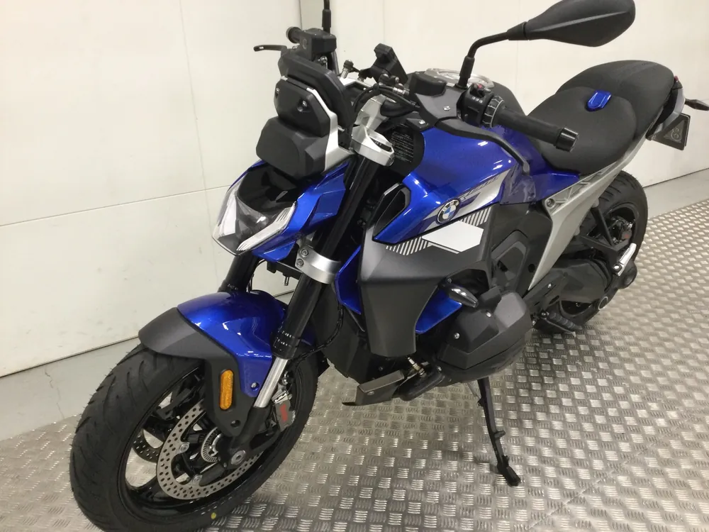 BMW R1300Rs Asa 2026, синий, фото 3
