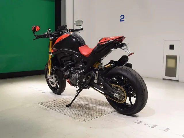 Ducati M937SP 2025, red | black, фото 6