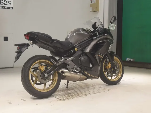 Kawasaki Ninja 400 2015, black | gunmetal, фото 5