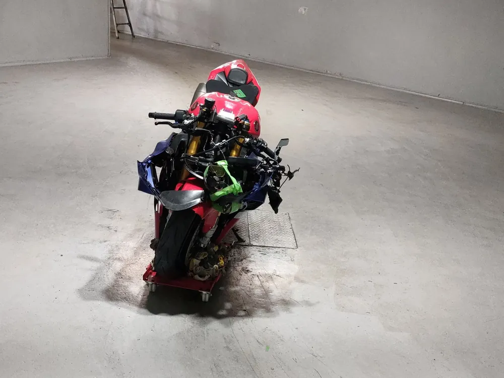 Honda Cbr1000Rr-Rsp, красный, синий, фото 3